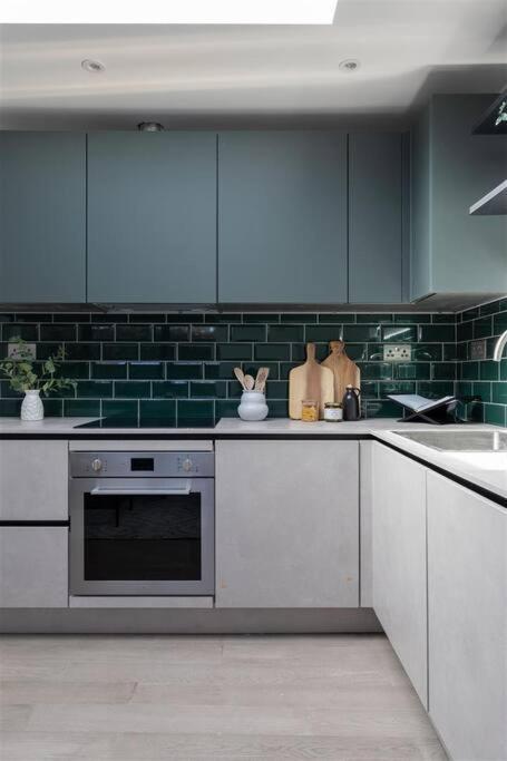 Cozy Leyton House With Garden And Small Terrace London Exteriör bild