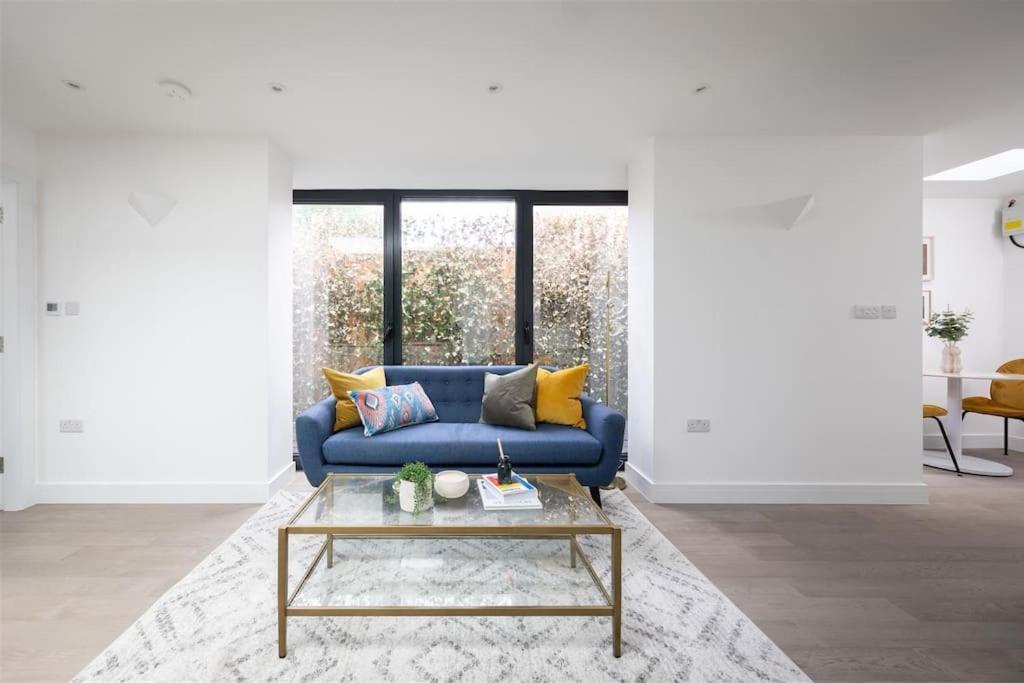 Cozy Leyton House With Garden And Small Terrace London Exteriör bild